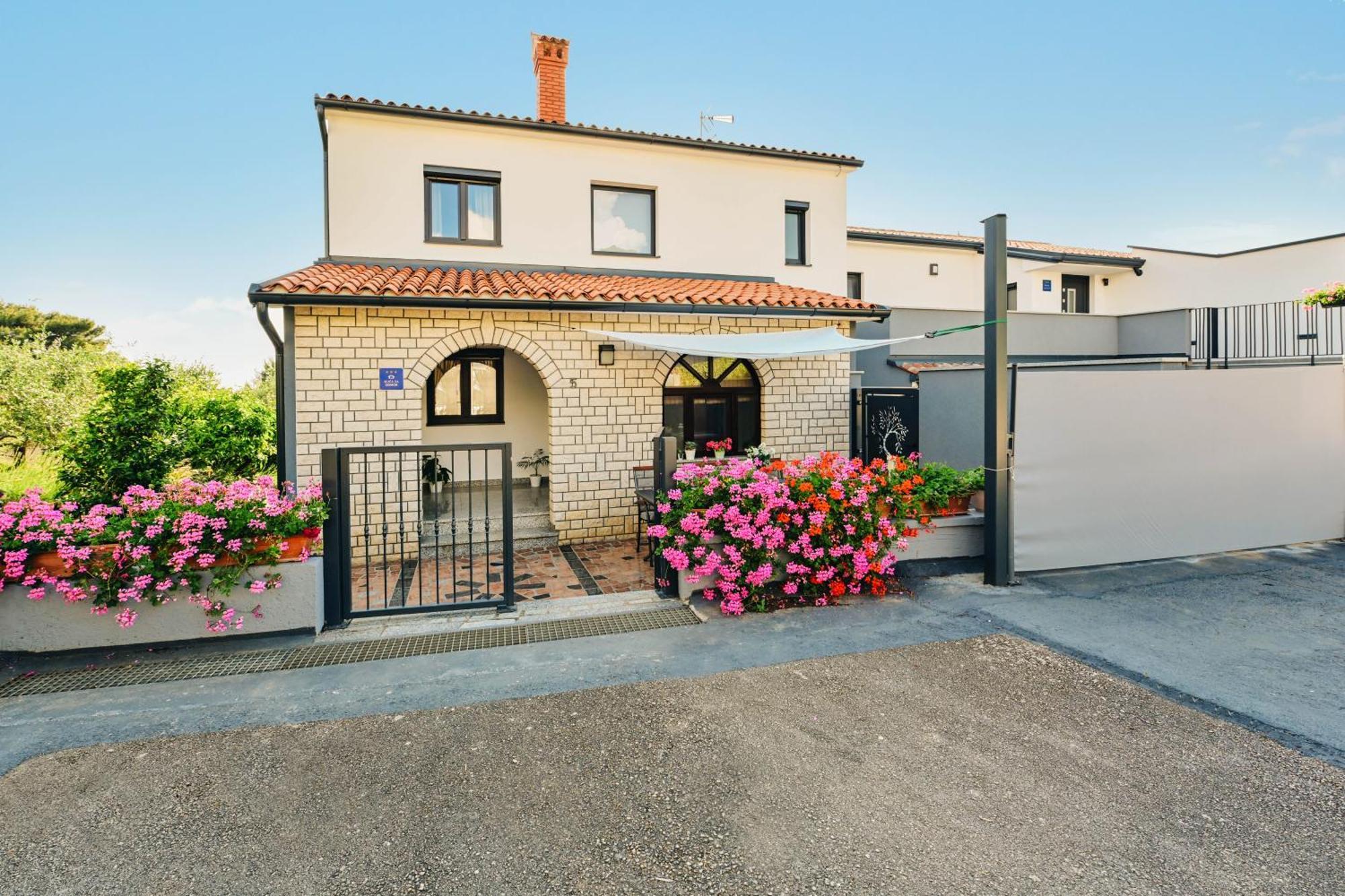 Villa Luna Пореч Экстерьер фото